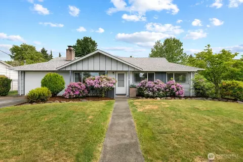 8510 Dalton Dr SW, Lakewood, WA 98498