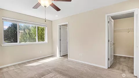 Bedroom - 16533 2nd Park SE, Bothell, WA 98012 photo 2 of 6