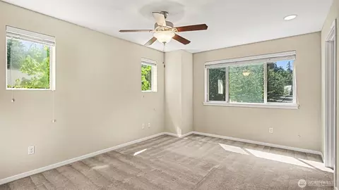 Bedroom - 16533 2nd Park SE, Bothell, WA 98012 photo 6 of 6
