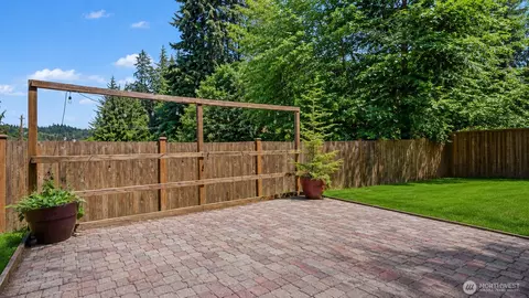 Exterior - 16533 2nd Park SE, Bothell, WA 98012 photo 2 of 5