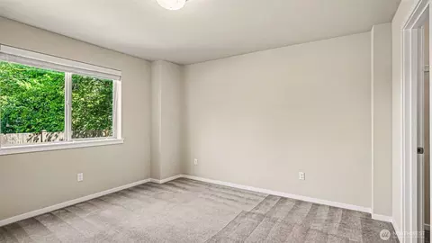 Bedroom - 16533 2nd Park SE, Bothell, WA 98012 photo 4 of 6