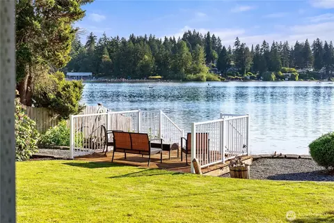30415 28th Ave S, Federal Way, WA 98003