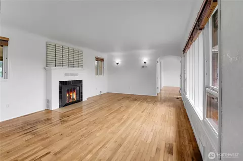 Living - 4828 Rucker Ave, Everett, WA 98203 photo 2 of 8