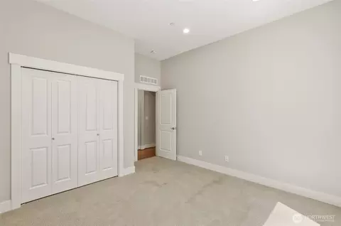 Bedroom - 9307 NE 173rd St, Bothell, WA 98011 photo 6 of 7