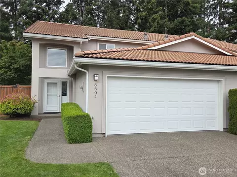 6604 Riviera Ct SE, Lacey, WA 98513