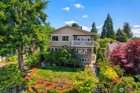 5632 42nd Ave SW, Seattle, WA 98136