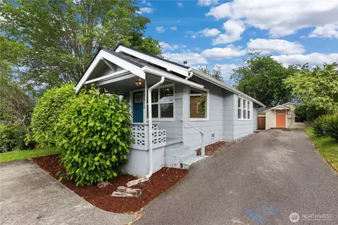 1512 1510 Naval Ave, Bremerton, WA 98312
