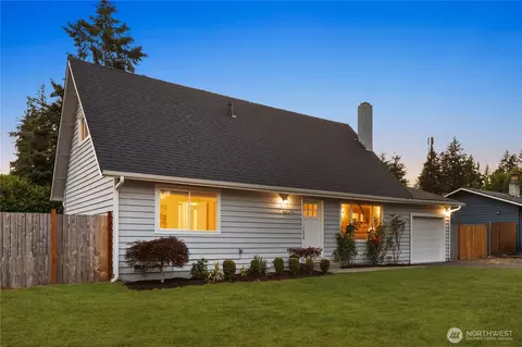 14009 145th Ave SE, Renton, WA 98059