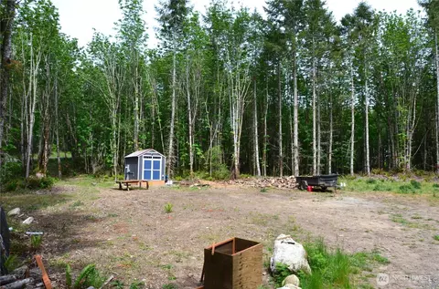 110 Country Ridge Rd, Chimacum, WA 98325