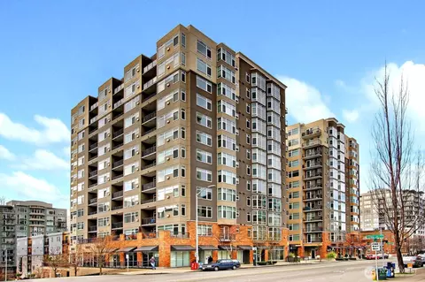 2801 1st Ave #618, Seattle, WA 98121