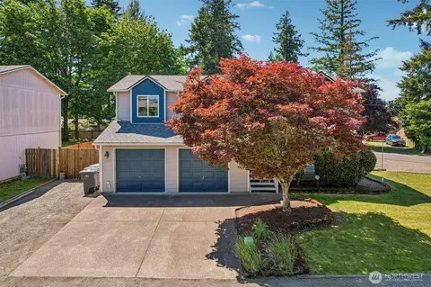 26555 220th Pl SE, Maple Valley, WA 98038