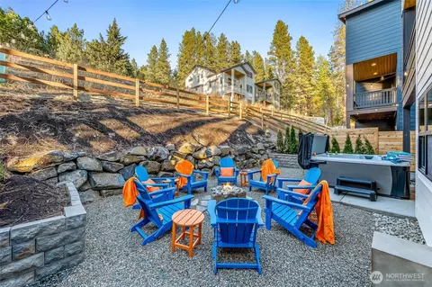 408 W 6th St, Cle Elum, WA 98922