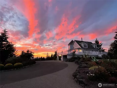 Exterior - 27721 SE 400th Way, Enumclaw, WA 98022 photo 2 of 7