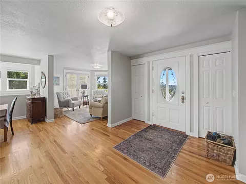 Entry Way - 27721 SE 400th Way, Enumclaw, WA 98022 photo 1 of 1