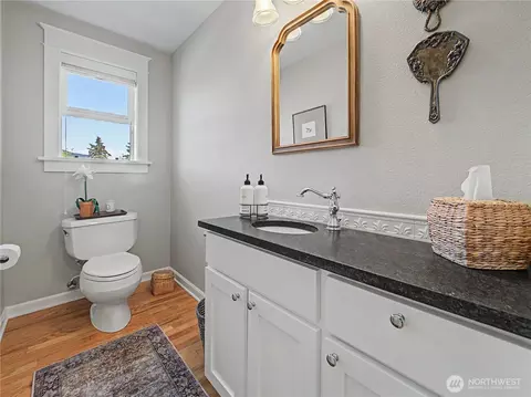 Bath - 27721 SE 400th Way, Enumclaw, WA 98022 photo 1 of 5