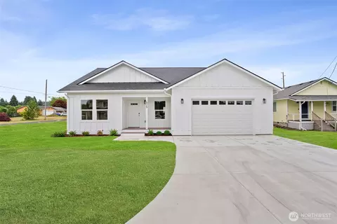 475 Garfield Ave E, Tenino, WA 98589