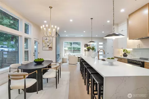 Dining - 18607 104th Ave NE #A, Bothell, WA 98011 photo 3 of 4