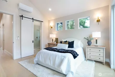 Bedroom - 18607 104th Ave NE #A, Bothell, WA 98011 photo 6 of 7