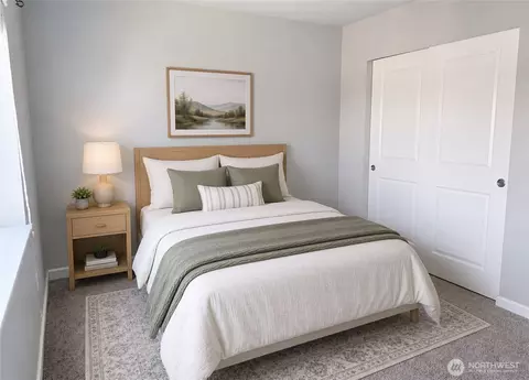Bedroom - 20133 19th Ave E, Spanaway, WA 98387 photo 2 of 4