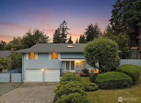 11311 107th St SW, Tacoma, WA 98498