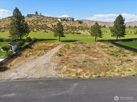 55 Long Dr, Pateros, WA 98846
