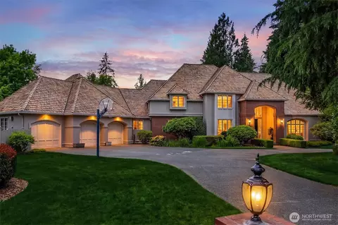 13905 212th Dr NE, Woodinville, WA 98077