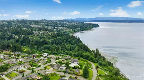 View/Area - 507 View Ridge Dr, Everett, WA 98203 photo 10 of 12