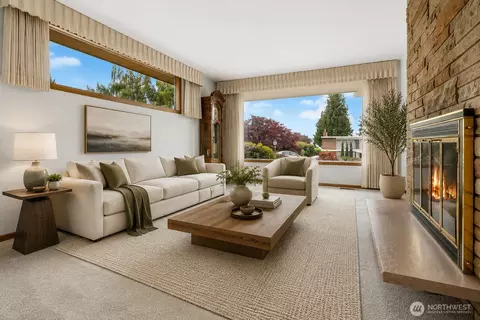 Living - 507 View Ridge Dr, Everett, WA 98203 photo 1 of 2