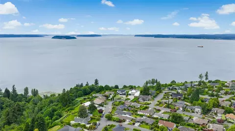 View/Area - 507 View Ridge Dr, Everett, WA 98203 photo 1 of 12