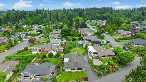 View/Area - 507 View Ridge Dr, Everett, WA 98203 photo 9 of 12
