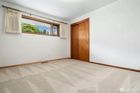 Bedroom - 507 View Ridge Dr, Everett, WA 98203 photo 2 of 3