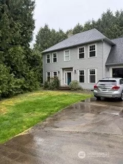 4726 Crisman Ct SE, Olympia, WA 98501