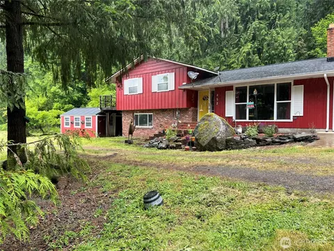 452 Lincoln Crk, Centralia, WA 98531