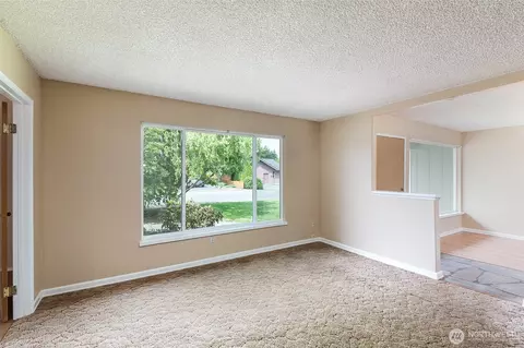 Living - 717 E Spruce St, Sequim, WA 98382 photo 3 of 5