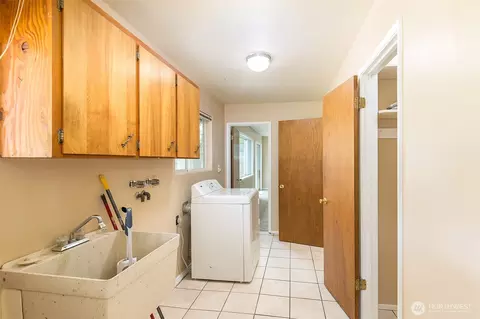 Other - 717 E Spruce St, Sequim, WA 98382 photo 4 of 9