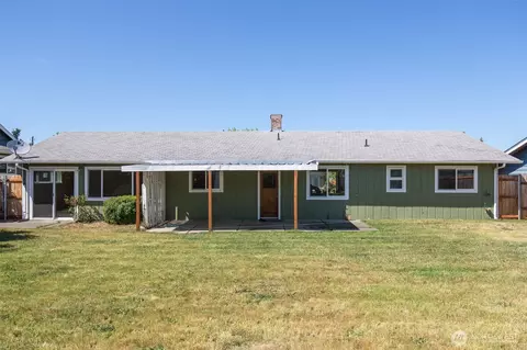 Exterior - 717 E Spruce St, Sequim, WA 98382 photo 5 of 15