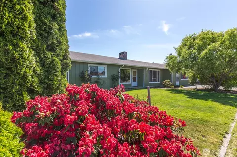 Exterior - 717 E Spruce St, Sequim, WA 98382 photo 1 of 15