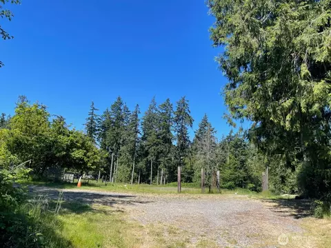 0 196xx Sr-525, Greenbank, WA 98253
