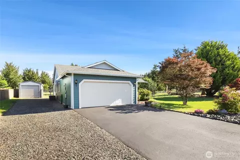 8008 188th Ave SW, Rochester, WA 98579
