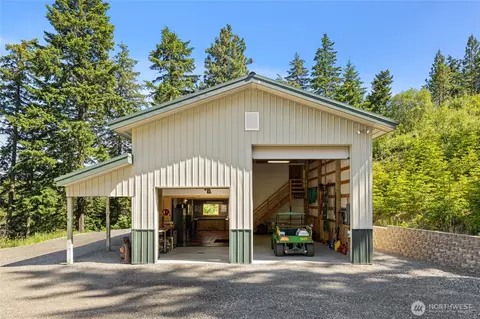 1321 Hazelnut Ln, Cle Elum, WA 98922