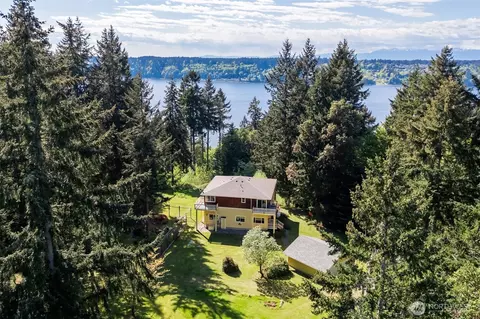 28525 143rd Ave SW, Vashon, WA 98070