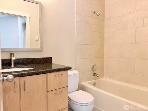 Bath - 10021 7th Ave NW #E, Seattle, WA 98177 photo 1 of 2