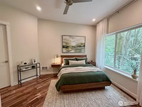 Bedroom - 10021 7th Ave NW #E, Seattle, WA 98177 photo 1 of 4