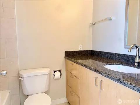 Bath - 10021 7th Ave NW #E, Seattle, WA 98177 photo 2 of 2