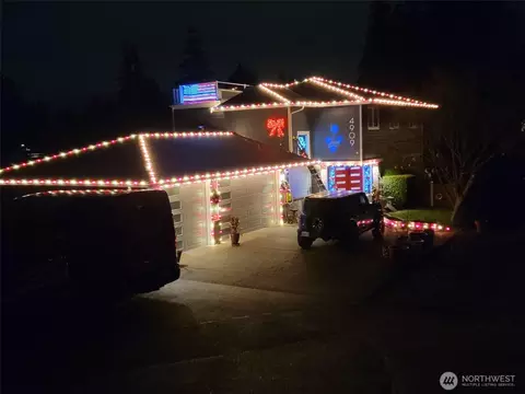 Exterior - 4909 Chinook Dr, Everett, WA 98203 photo 4 of 4