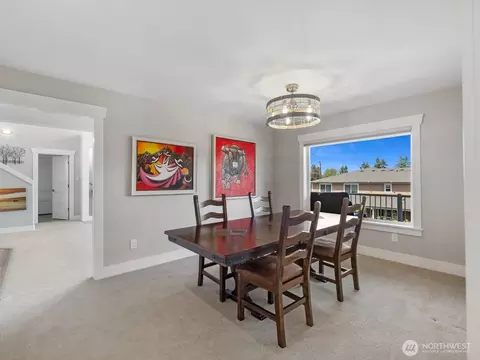 Dining - 4909 Chinook Dr, Everett, WA 98203 photo 1 of 1