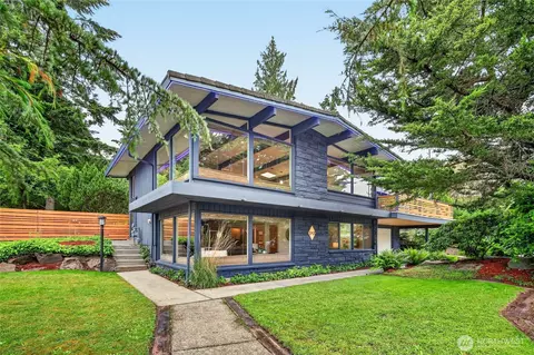 19421 46th Ave NE, Lake Forest Park, WA 98155