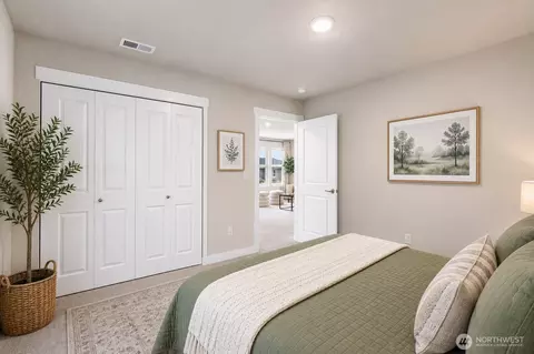 Bedroom - 4423 228th Pl SE, Bothell, WA 98021 photo 6 of 7