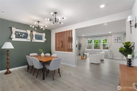 Dining - 4423 228th Pl SE, Bothell, WA 98021 photo 1 of 3