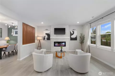 Living - 4423 228th Pl SE, Bothell, WA 98021 photo 1 of 5